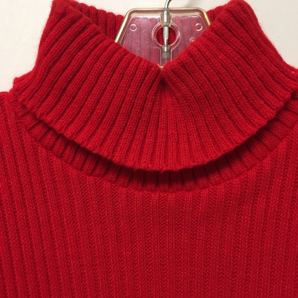 Pretty red vintage sleeveless sweater. - Picture 4 of 6